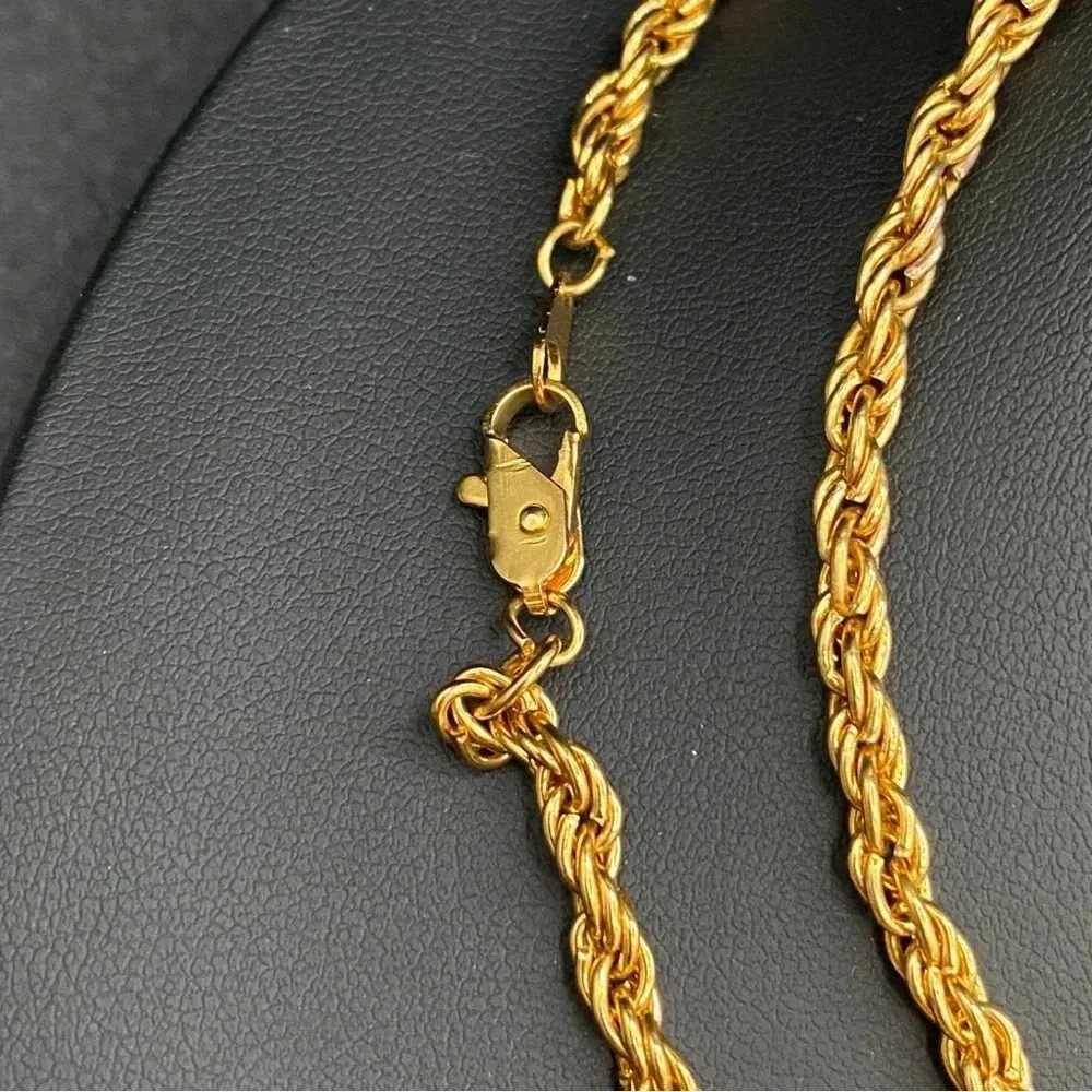 Vintage Puffy Heart Necklace in Gold Tone